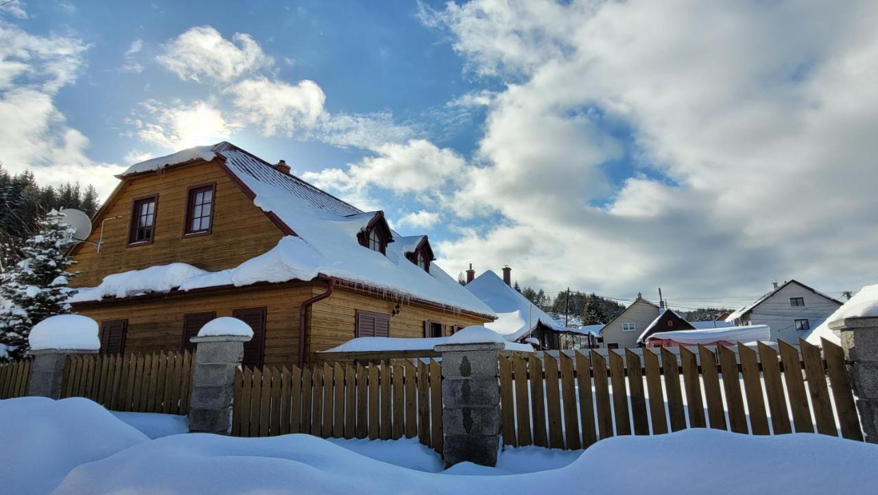 Holidayhouse Chalupa Alzbetka Važec Exterior foto