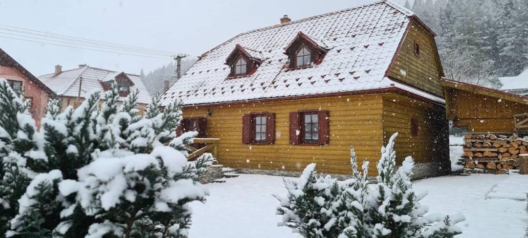 Holidayhouse Chalupa Alzbetka Važec Exterior foto